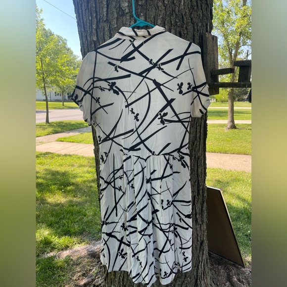 Urban outfitters black and white patterned dress - Picture 3 of 3